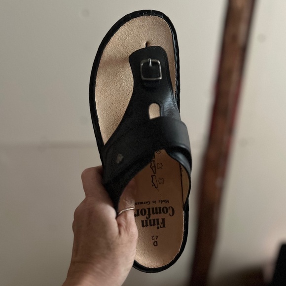 Finn Comfort Phuket 42 - Picture 1 of 6